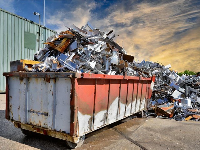 Venda su chatarra al mejor precio: tipos de metales que compramos en Resideca